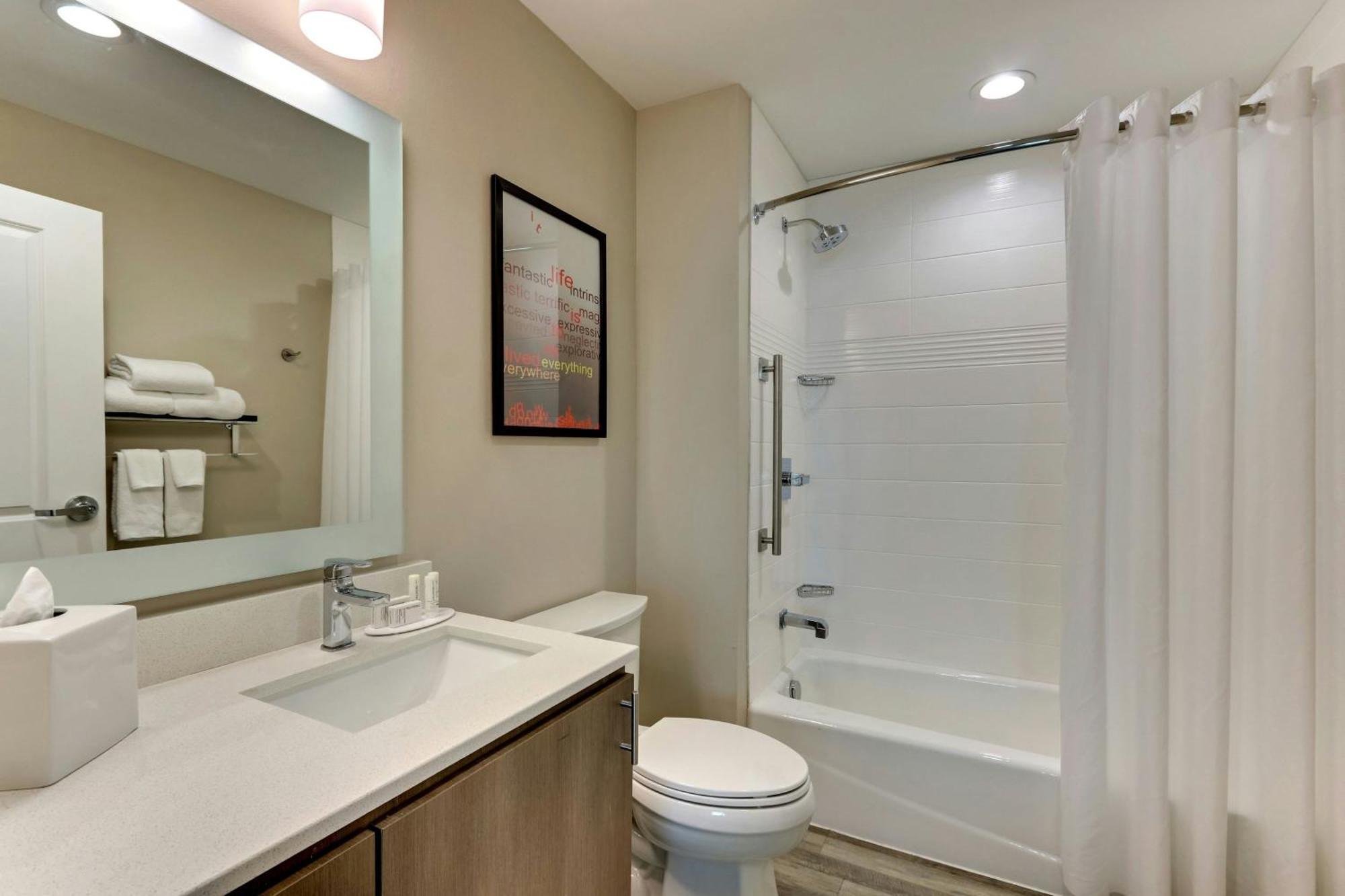 Towneplace Suites By Marriott Houston Northwest Beltway 8 Bagian luar foto